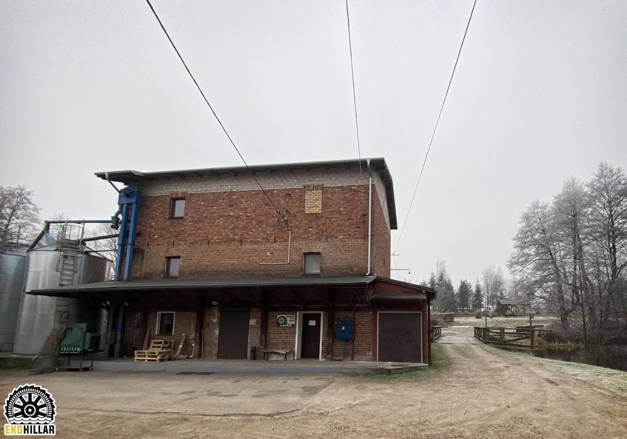 Mlyn Wodny Eko Hillar Vila Rybno  Exterior foto