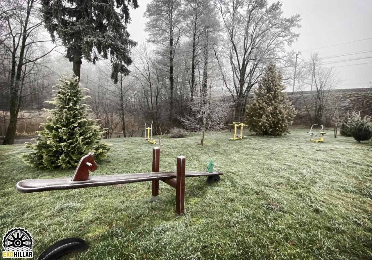 Mlyn Wodny Eko Hillar Vila Rybno  Exterior foto